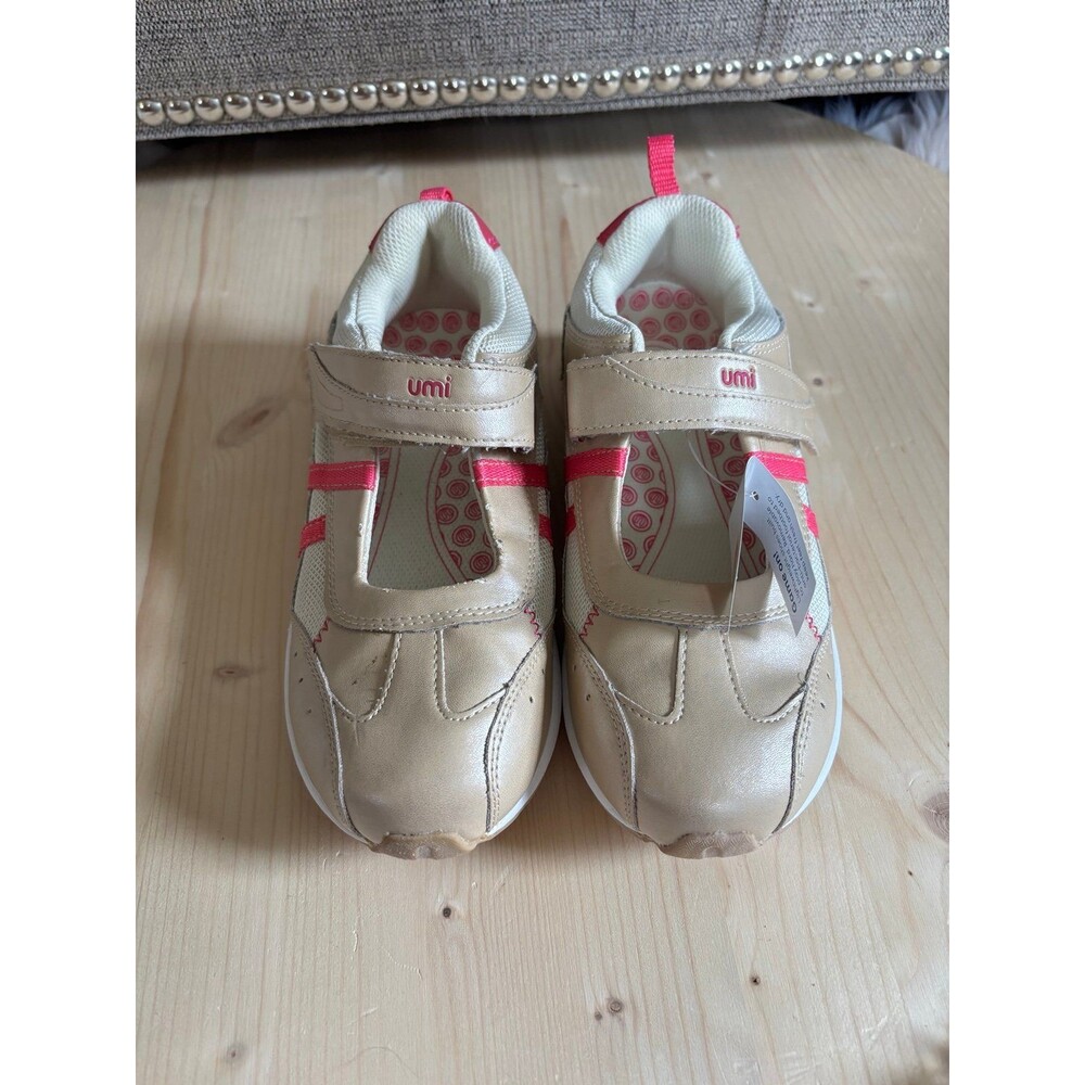 Umi Sport kids shoes
